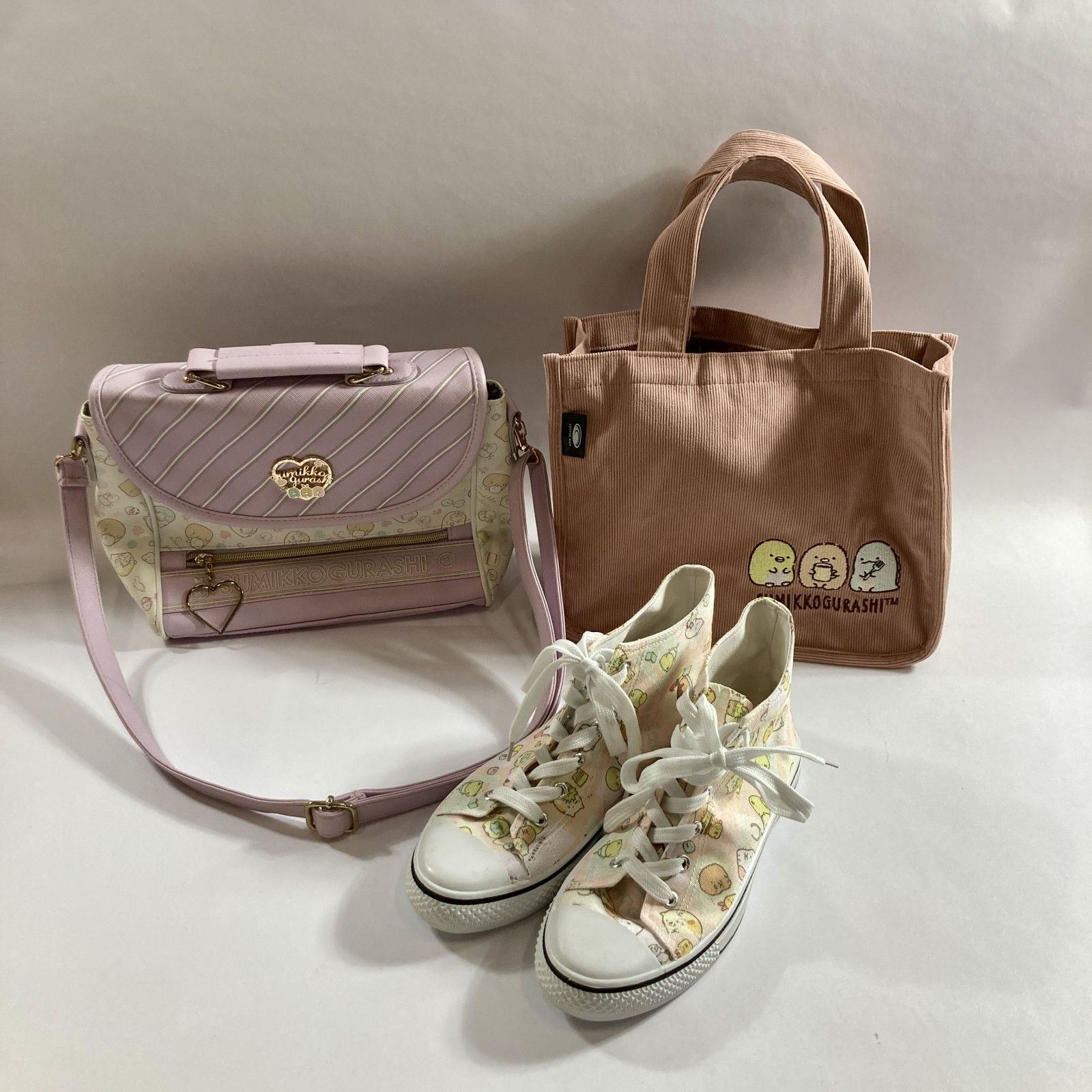 すみっコぐらし グッズ 大量 まとめ商品 ぬいぐるみ おもちゃ マスコット バッグ 靴 など とかげ ねこ とんかつ しろくま 6.4 kg