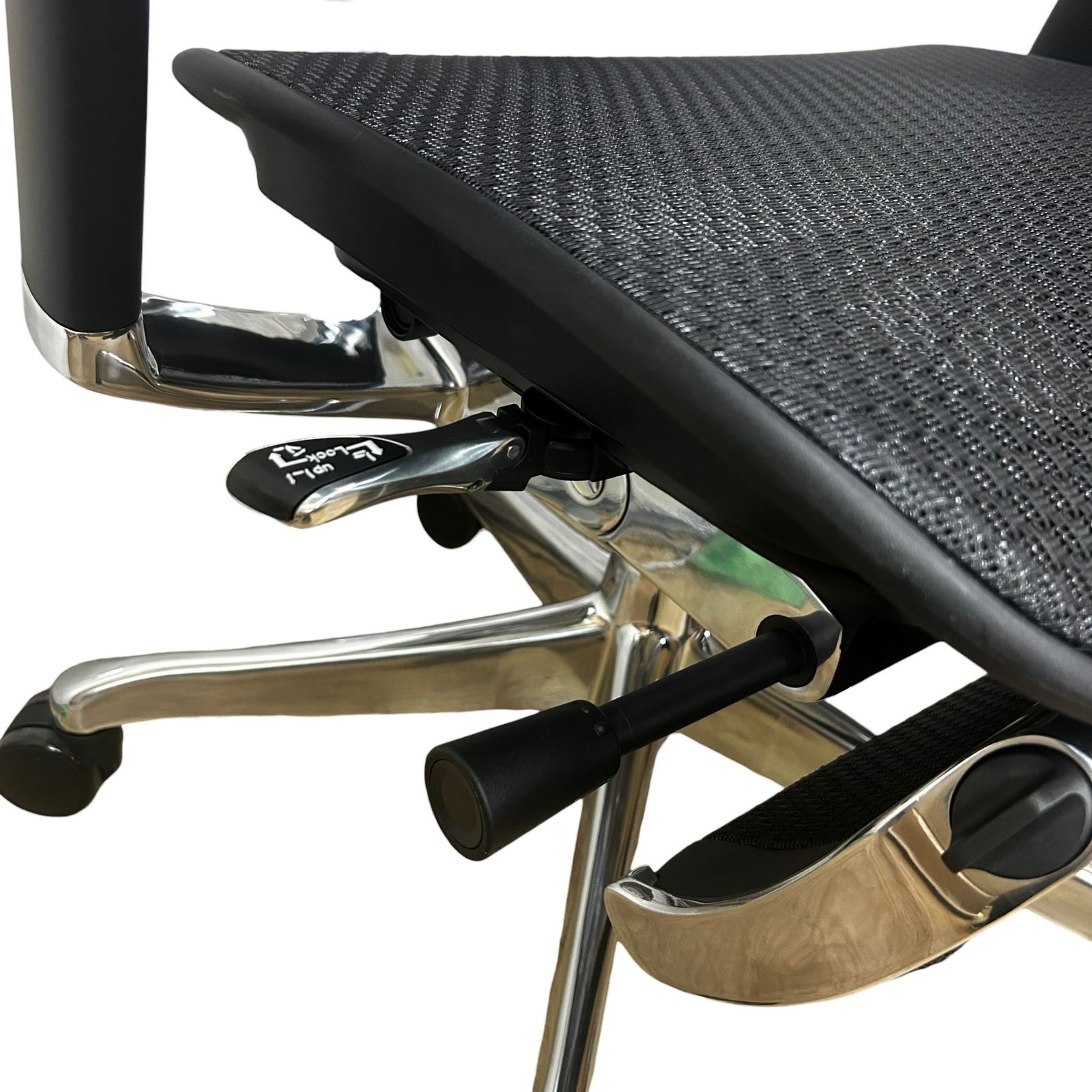 ブラック 人間工学設計