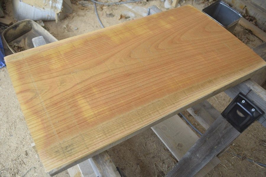 アウトレット ケヤキ(欅)の一枚板 長さ約67cm 幅約35～36cm 厚さ約5.8