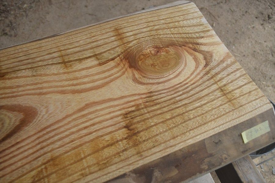 アウトレット ケヤキ(欅)の一枚板 長さ約67cm 幅約35～36cm 厚さ約5.8