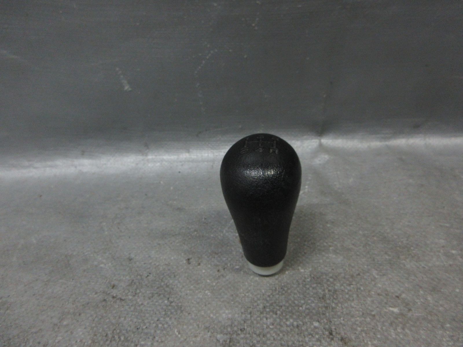 ☆STD8888/スバル インプレッサ GGA GGB GG2 GG3 純正 シフトノブ 5速