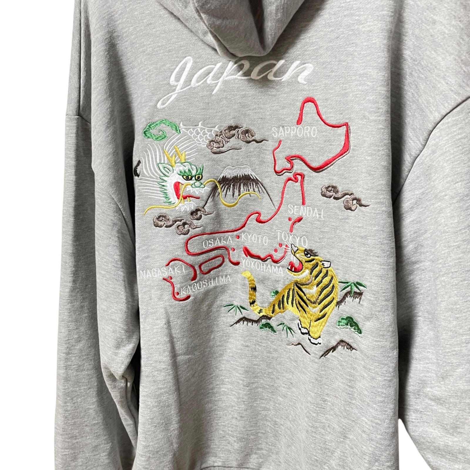 新品】和柄 日本地図 龍 虎 パーカー グレー スカジャン風 ドラゴン 