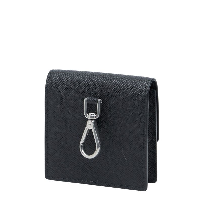 【chary✨】プラダ ポーチ 三角ロゴ サフィアーノレザー 黒色 プラダ 三角ロゴプレート 小物入れ ポーチ アクセサリーポーチ