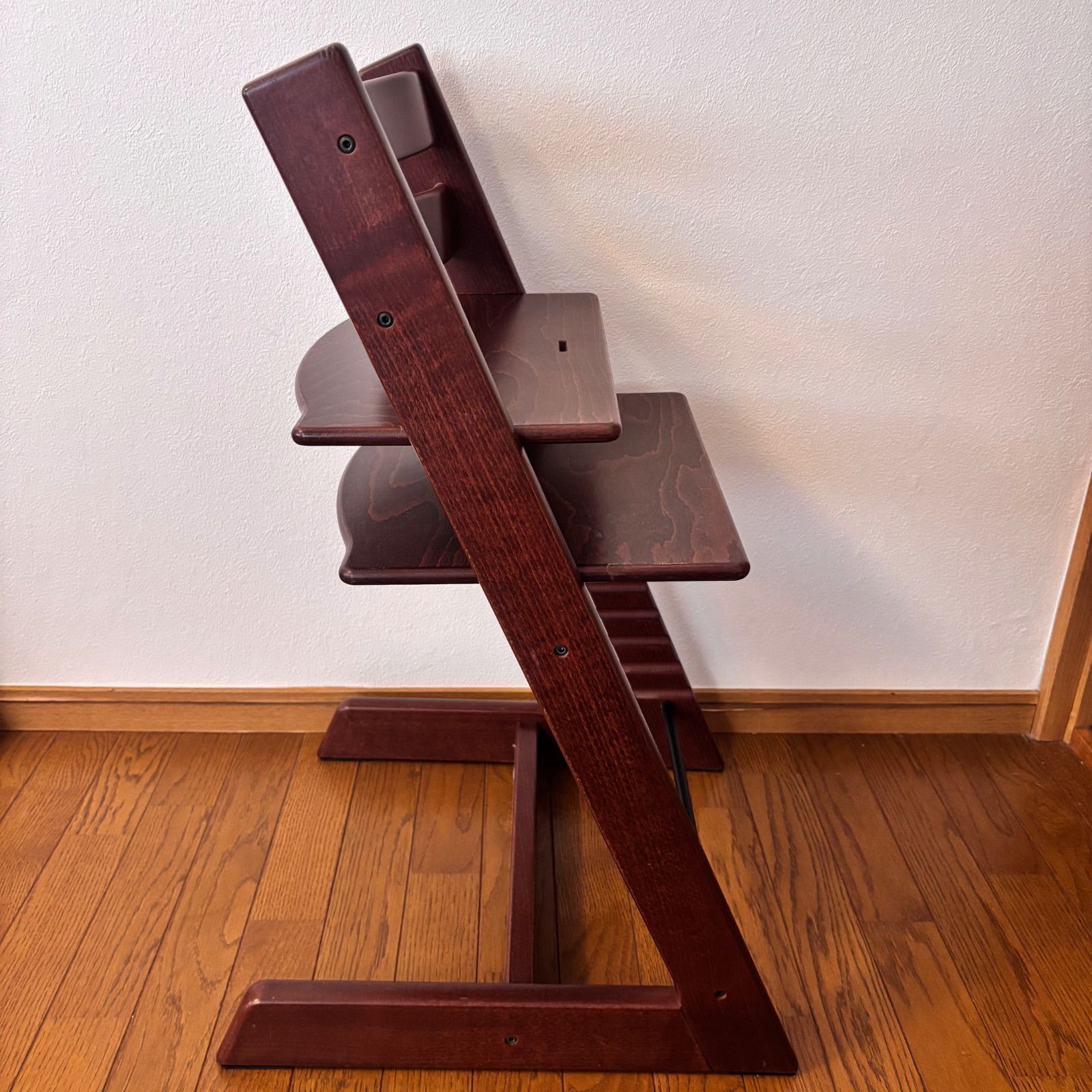 ストッケ トリップ トラップ ベビーチェア+ベビーセット S/N.4 新型