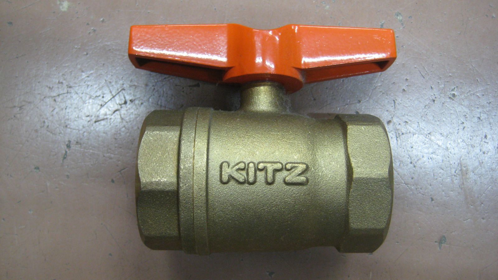 キッツ ボールバルブ TT 30 A 11|4 色あせ