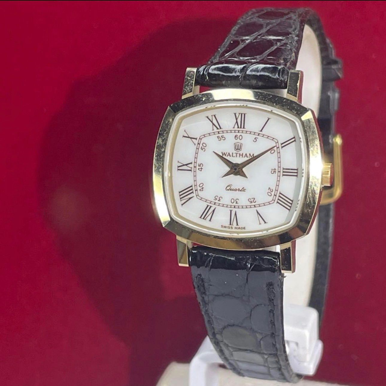 未使用・OH済】WALTHAM ウォルサム 腕時計 稼動品 スイス製 クォーツ