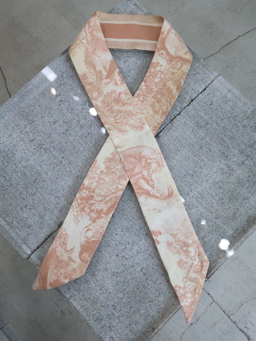 Christian Dior ミッツァ ピンク スカーフ ボウタイ クリスチャン