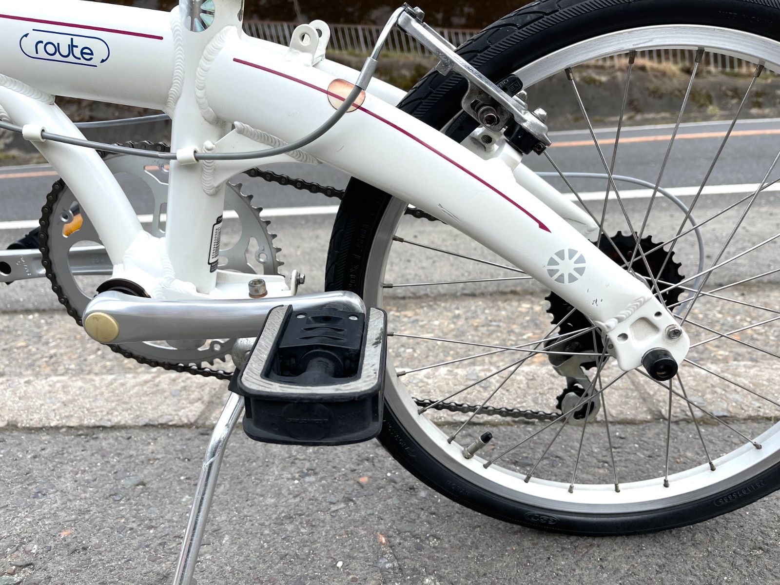 即乘】送料無料 DAHON 折り畳み自転車 route SHIMANO 6速 ミニベロ