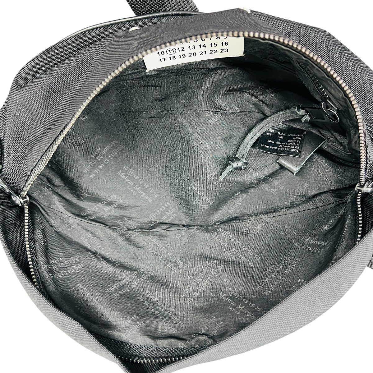 Maison Margiela 11 美品 メゾン マルジェラ 11 バムバッグ ボディ 