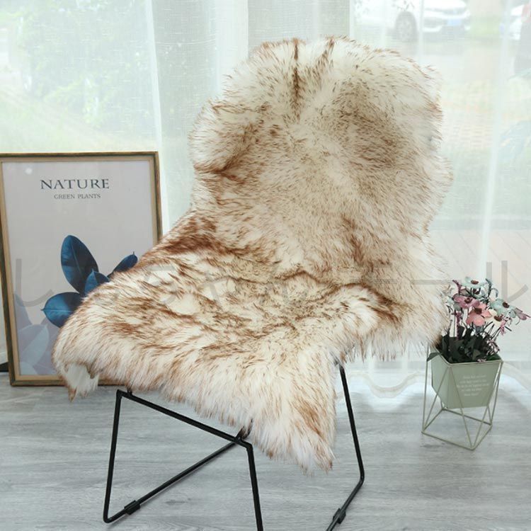 新品?未使用】新品未使用 ムートンラグ 約60×90cm フェイクファー