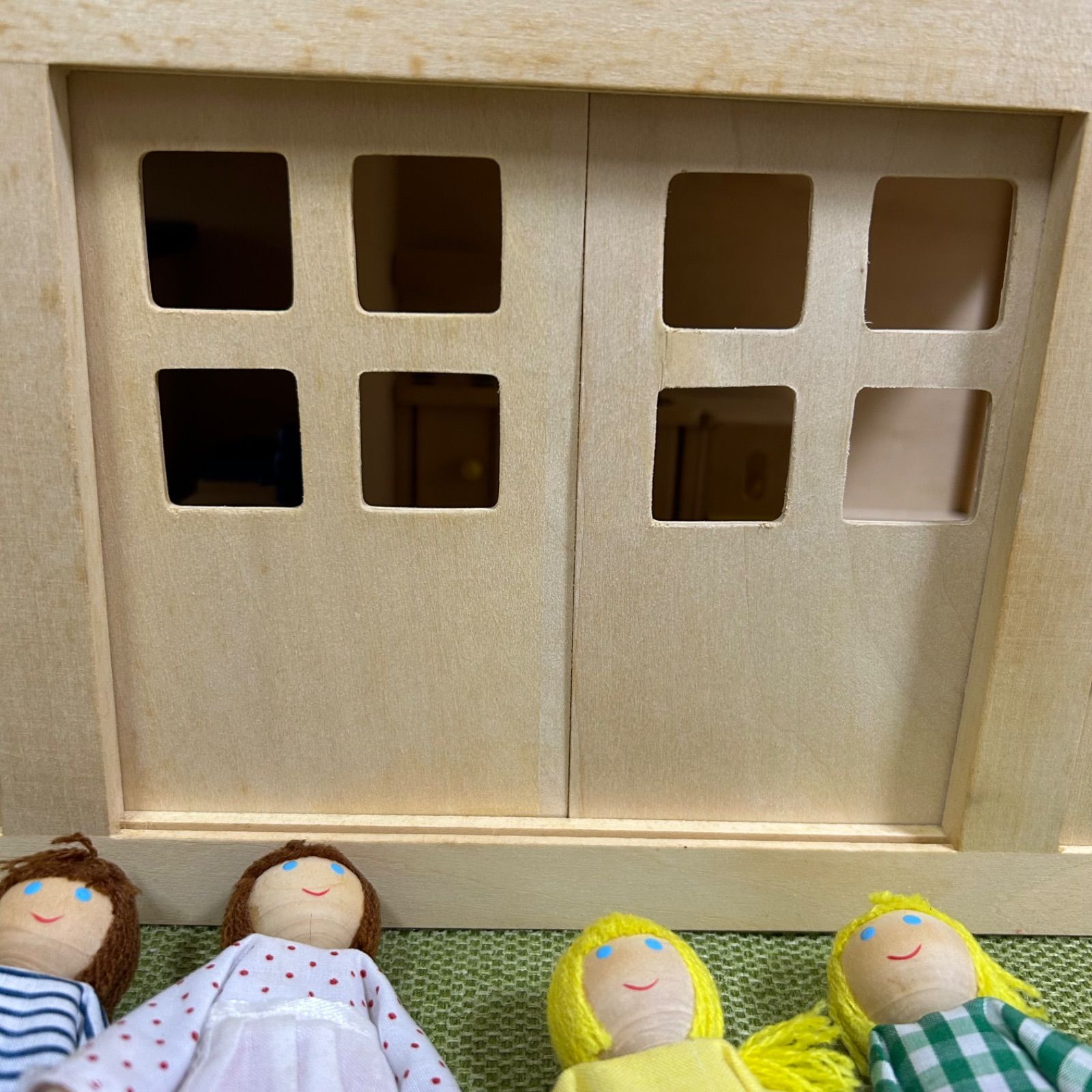 ボーネルンド ドールハウス 人形家具付き - メルカリ