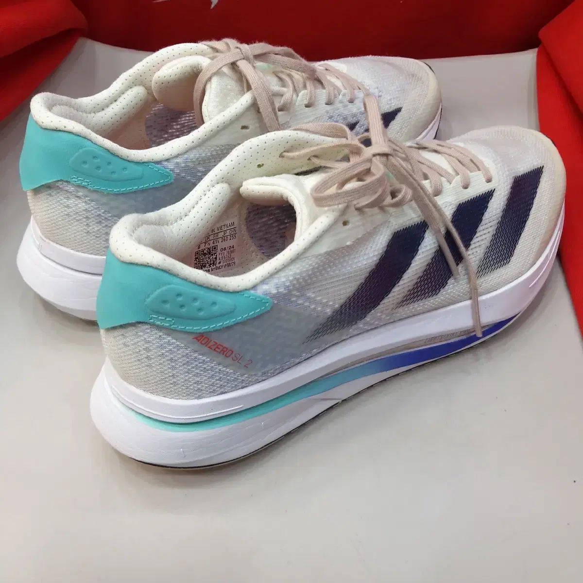 アディダス アディゼロ ランニングシューズ 260mm - メルカリ