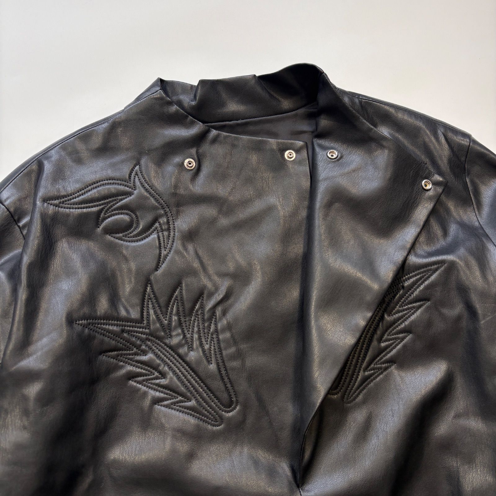 TOGA PULLA トーガプルラ レザー 刺繍 シャツ ジャケット ブラック