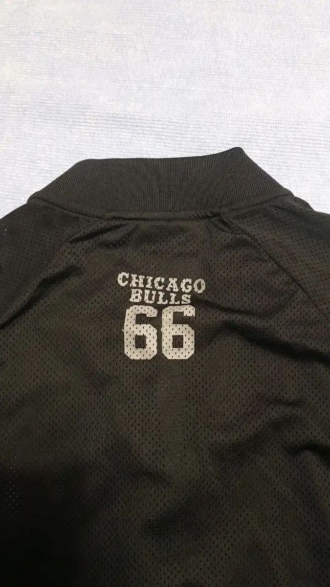 シカゴ NBA シカゴ・ブルズ メッシュジップアップ 95 バスト52 丈67 ブルズ メッシュ タンクトップとショートパンツ セット - ユース