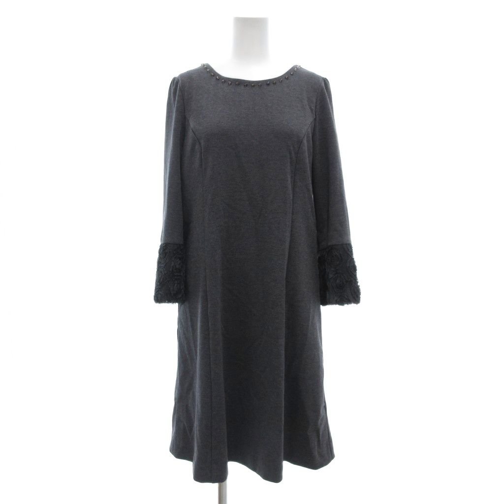 ギャラリービスコンティ GALLERY VISCONTI ワンピース グレー ビーズ