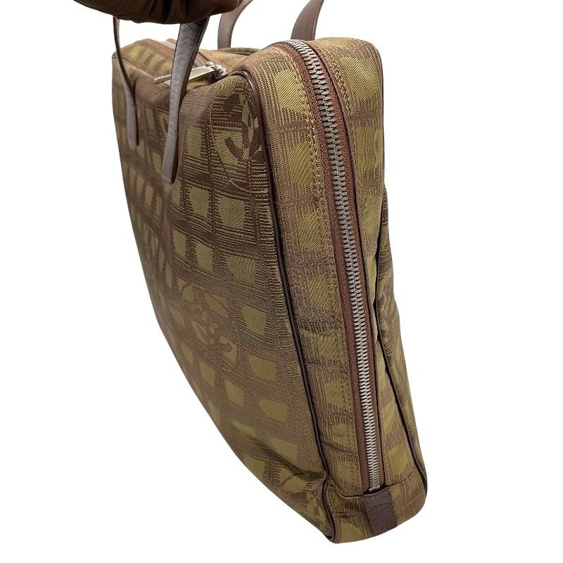 シャネル CHANEL ニュートラベルラインビジネスバッグ カーキ ブラウン