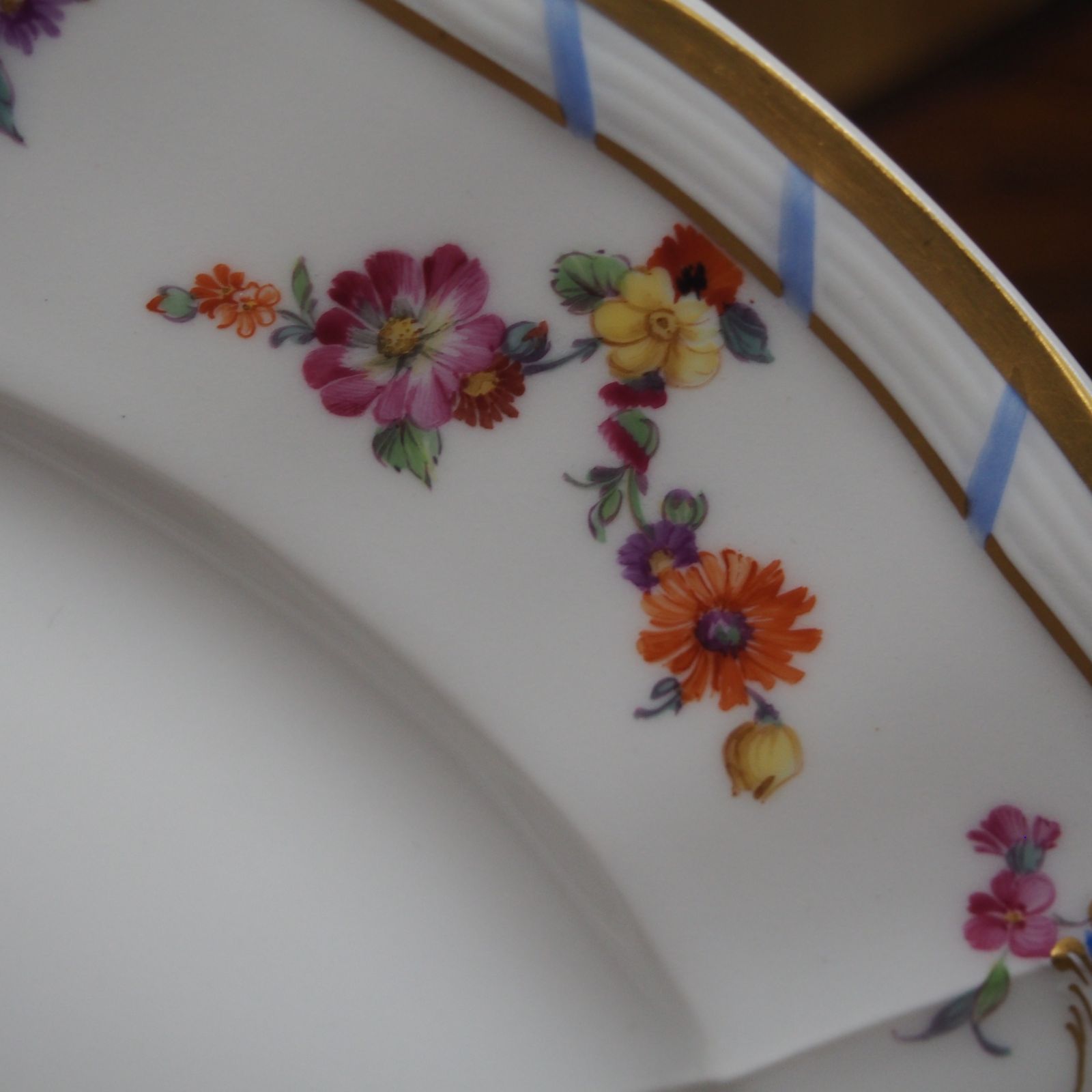 KPM KPMベルリン ベルリン王立磁器製陶所 ロカイユ 25cm 花柄絵皿