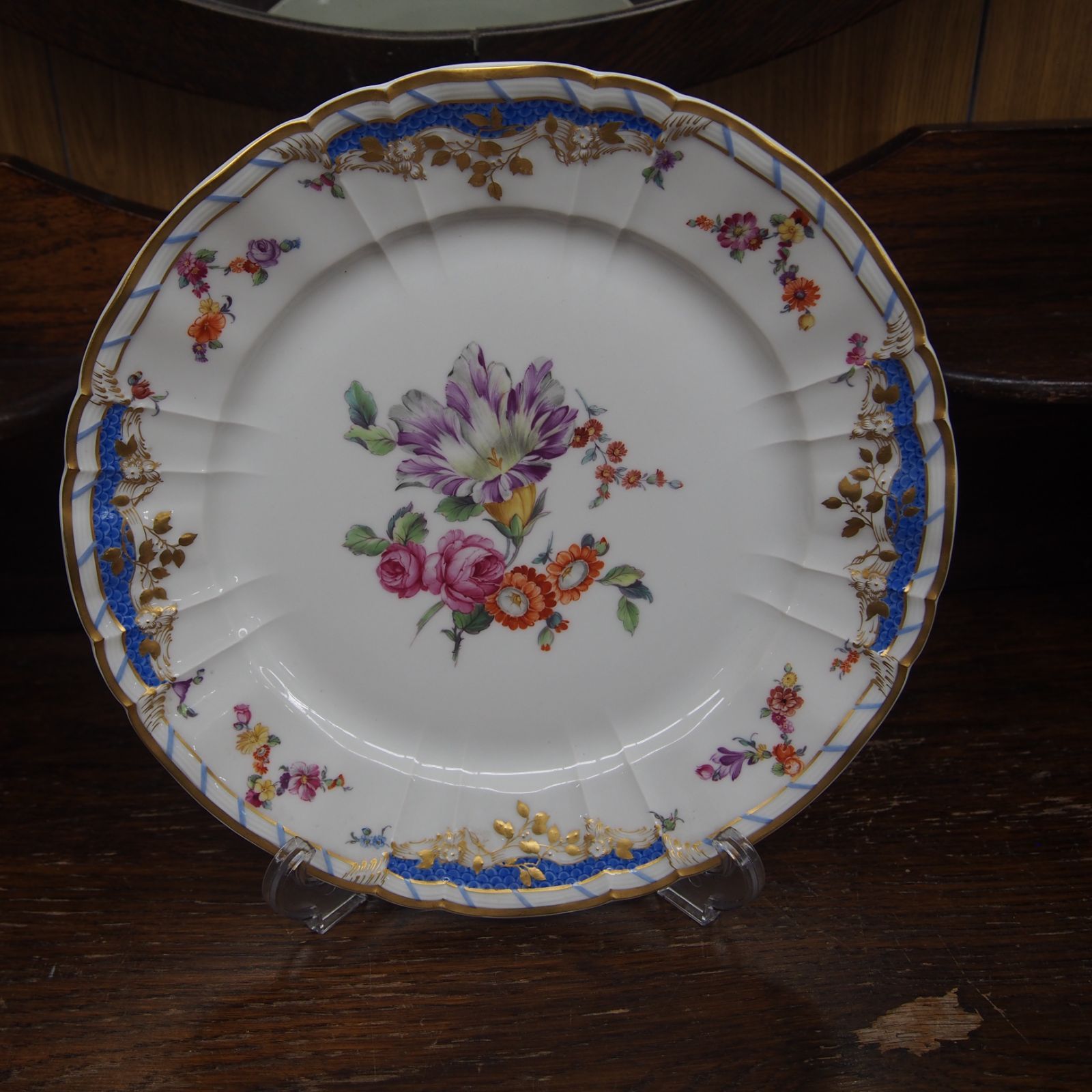 KPM KPMベルリン ベルリン王立磁器製陶所 ロカイユ 25cm 花柄絵皿