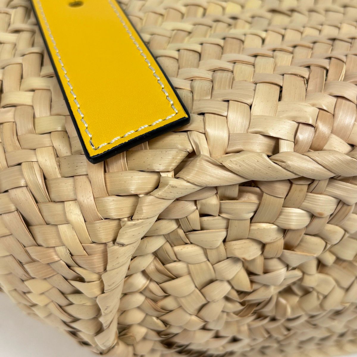 ロエベ LOEWE バスケットバッグ スモール かごバッグ アナグラム ヤシ