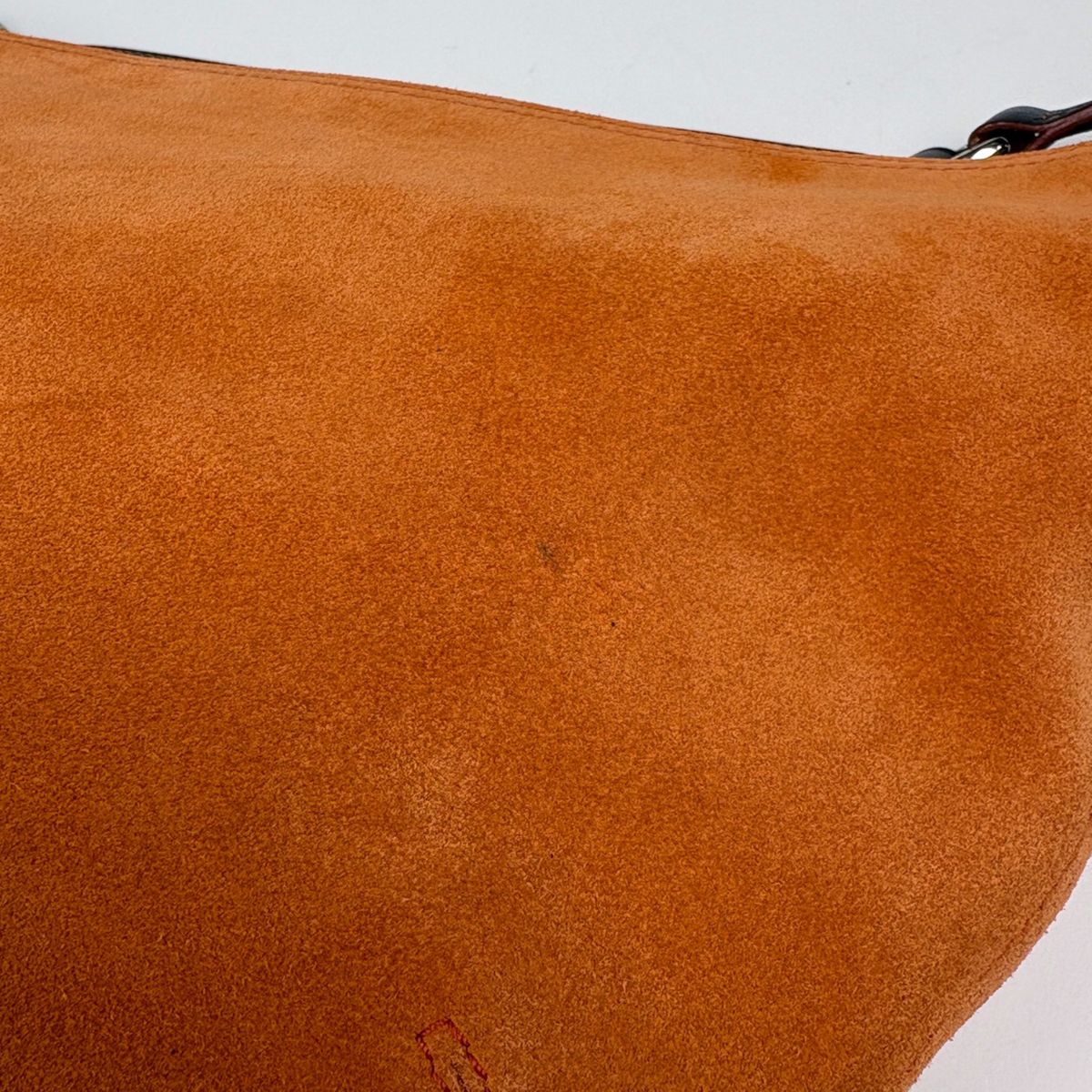 ロエベ LOEWE アナグラム ショルダーバッグ 肩掛け ワンショルダー 