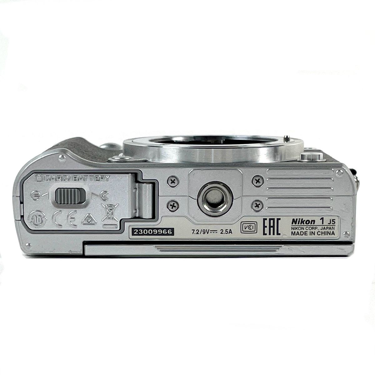 ニコン Nikon 1 J5 ボディ シルバー デジタル ミラーレス 一眼カメラ