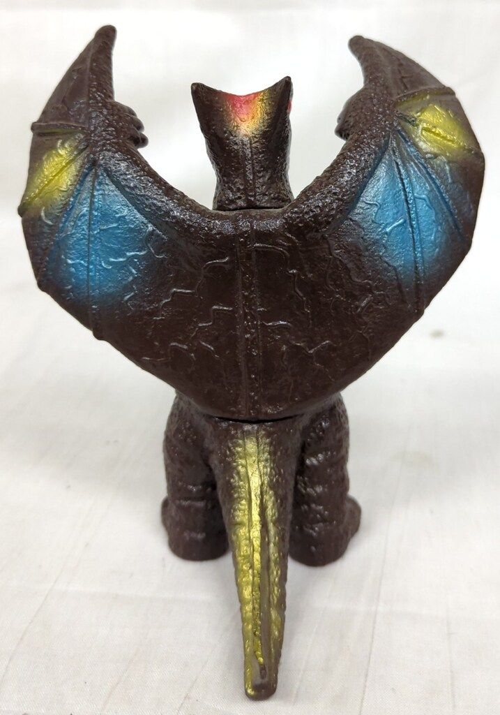 日東河田 日東/VINソフビ ギャオス - メルカリ