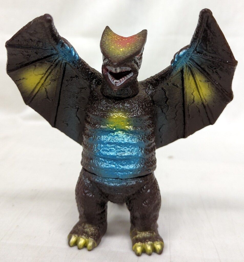 日東河田 日東/VINソフビ ギャオス - メルカリ