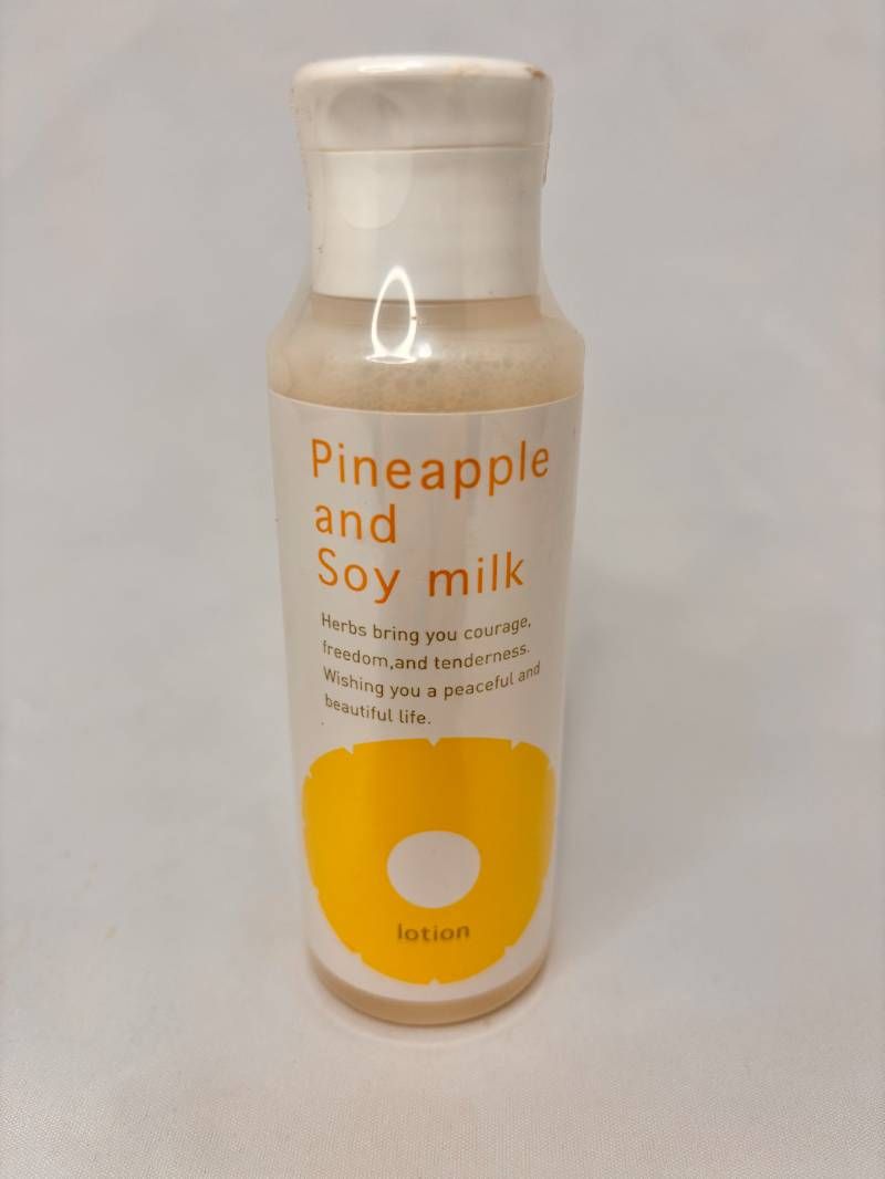 パイナップル 豆乳 ローション 100mL（Pineapple and Soy milk）保湿
