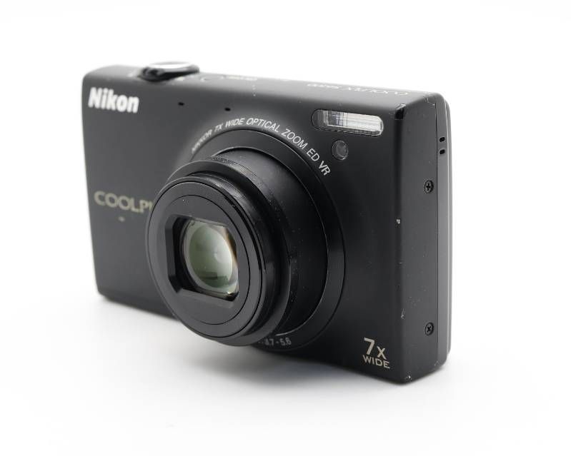 □完動品 Nikon COOLPIX S6100 コンパクトデジタルカメラ - メルカリ