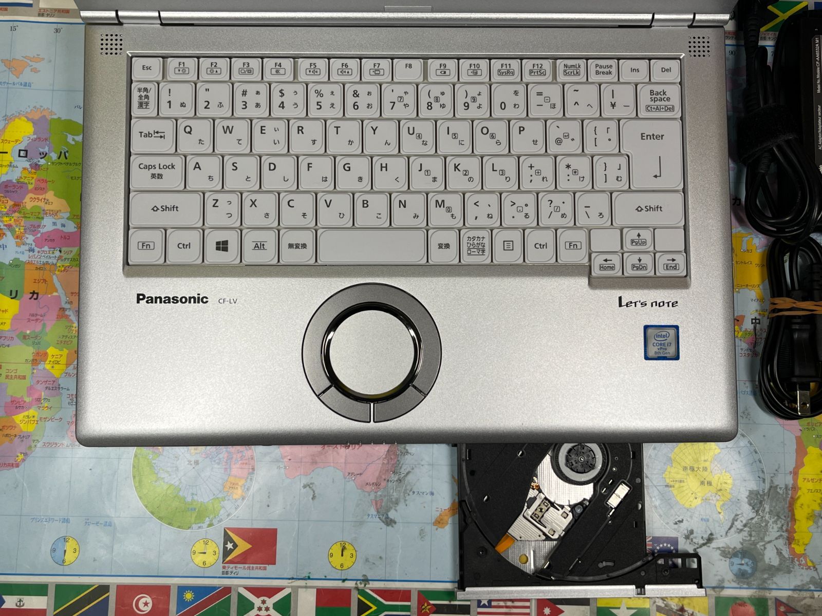 i7・16GB・512GB レッツノート CF-LV8 DVD 14型 美品 - メルカリ
