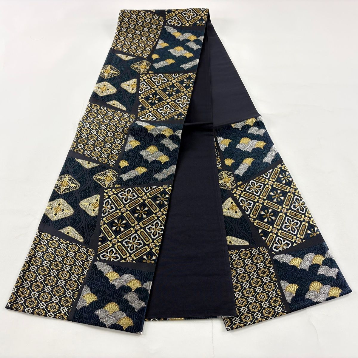 美品】 袋帯 秀品 花菱 菊青海波 金銀糸 箔 藍色 六通 正絹 【中古