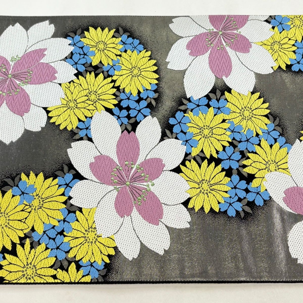 袋帯 秀品 振袖向き 桜 菊 箔 銀色 六通 正絹 【中古】 - メルカリ