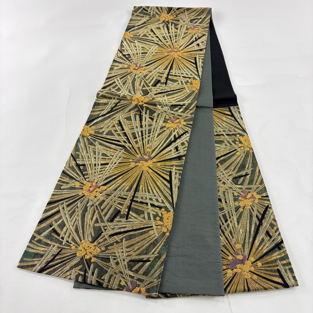 美品】 袋帯 秀品 若松 金糸 箔 金色 六通 正絹 【中古】 - メルカリ