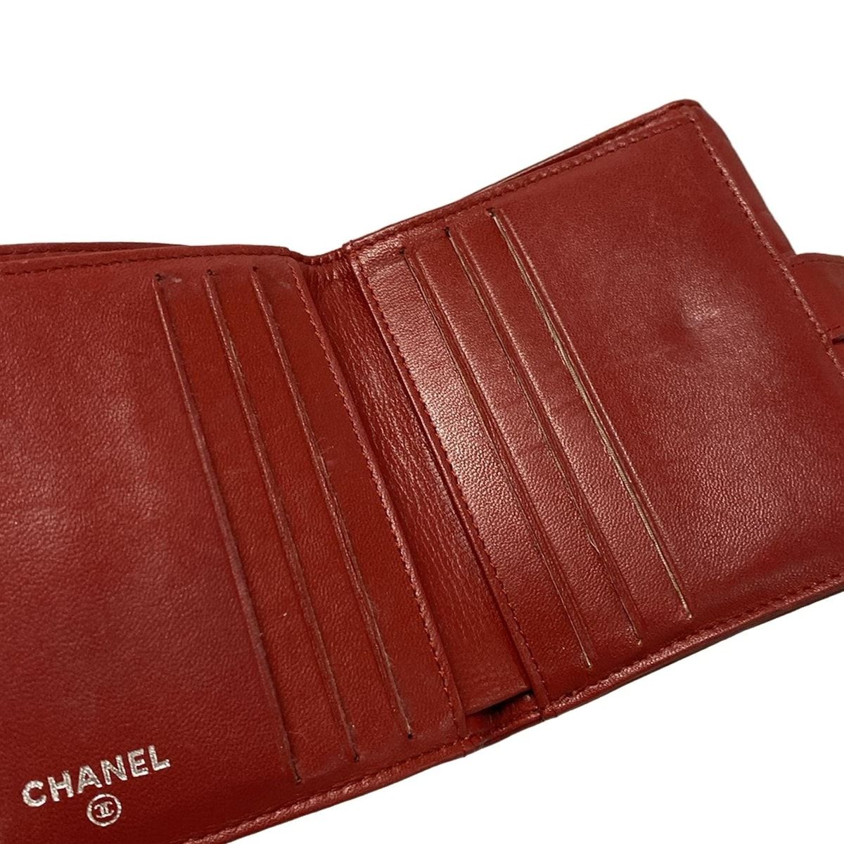 CHANEL(シャネル) 2つ折り財布 カメリア レッド シルバー金具