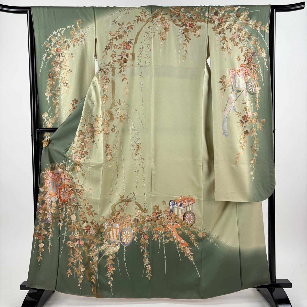 振袖 身丈164cm 裄丈65cm M 袷 岩田専太郎 落款 御所車 桜 金彩 ぼかし