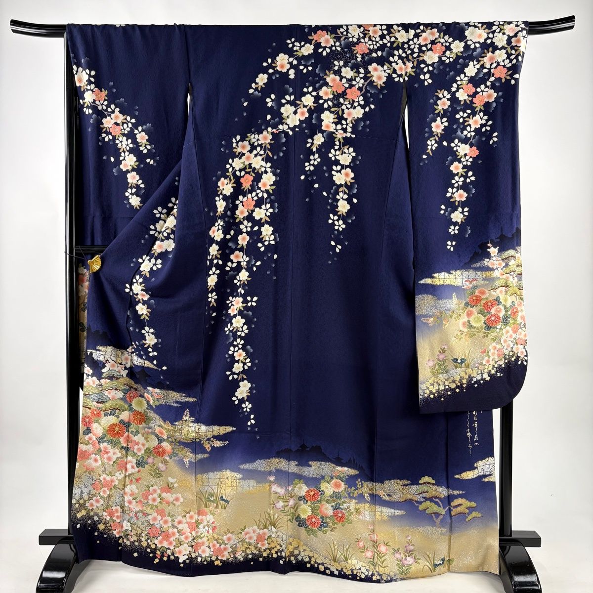 美品】 振袖 身丈168cm 裄丈68cm L 袷 やまと 菊 桜 金糸 金銀彩 濃紺