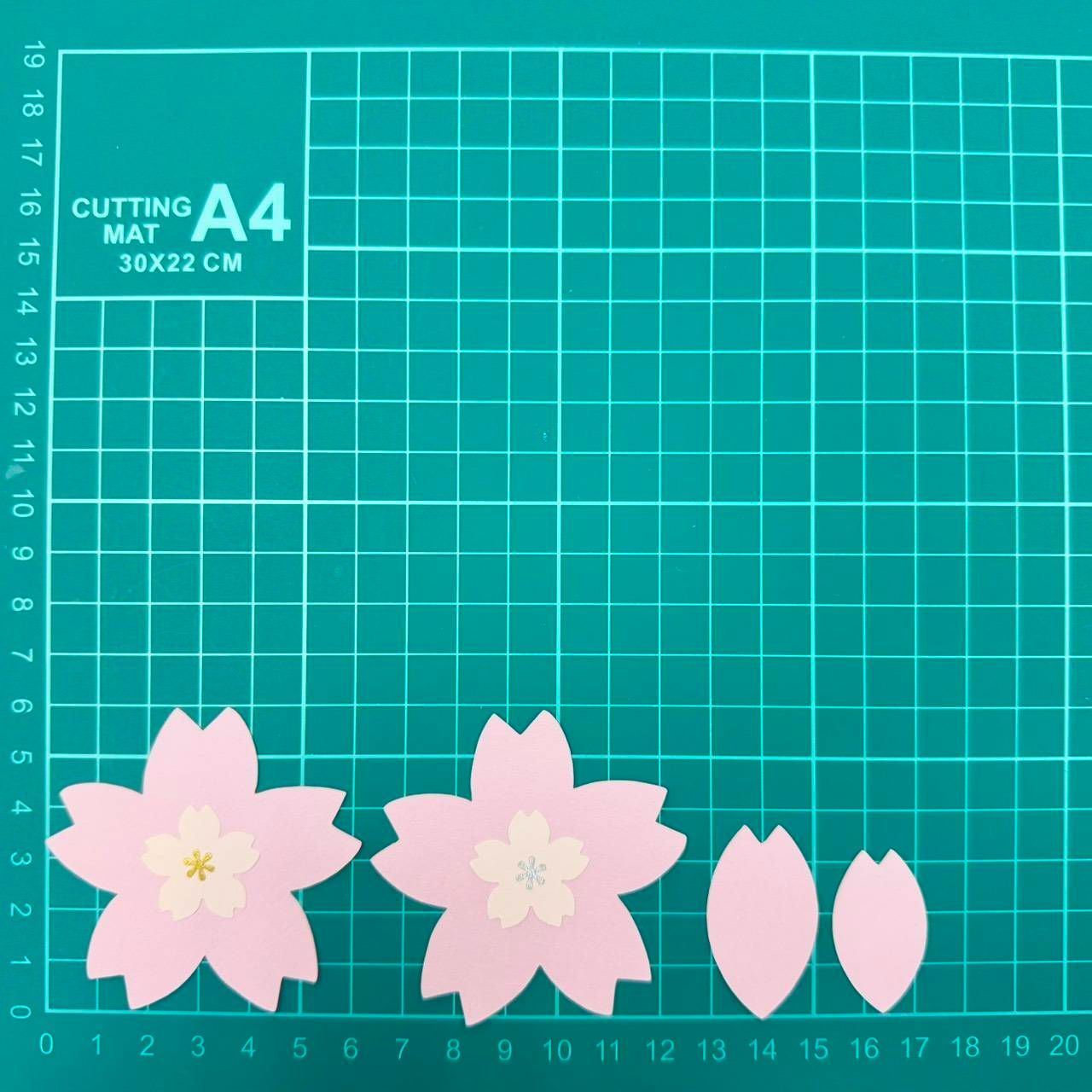 桜 壁面装飾 クラフトセット｜花20枚＋花びら8枚｜春・卒園入学・施設