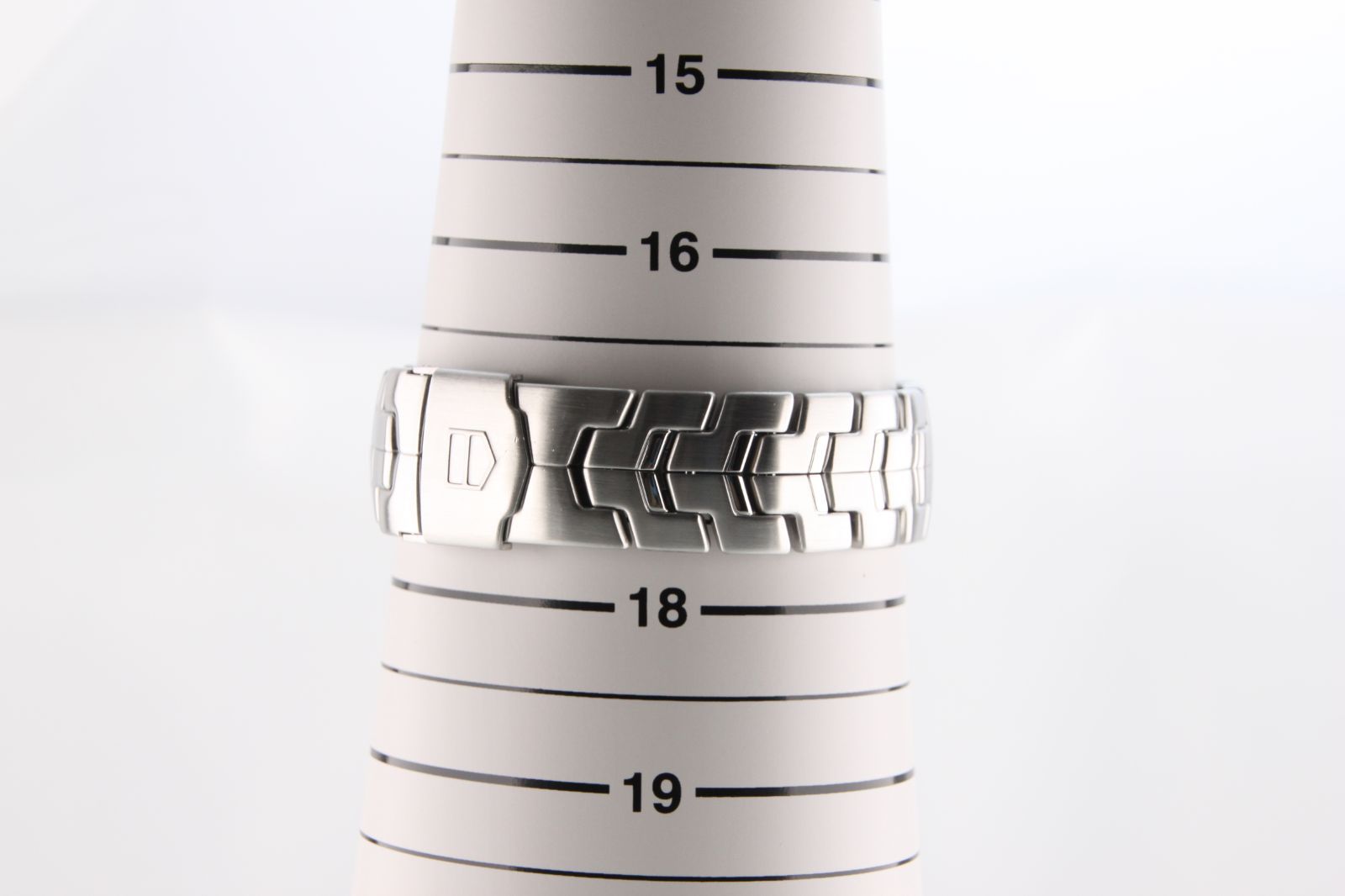  タグホイヤー リンク キャリバー WJF211N SS 自動巻き ブラック文字盤 メンズ 腕時計 精度0秒 腕周り19 5cm ポリッシュ 洗浄済 箱 余りコマ付 T00170 カットソー 自動巻き時計 腕時計(アナログ)