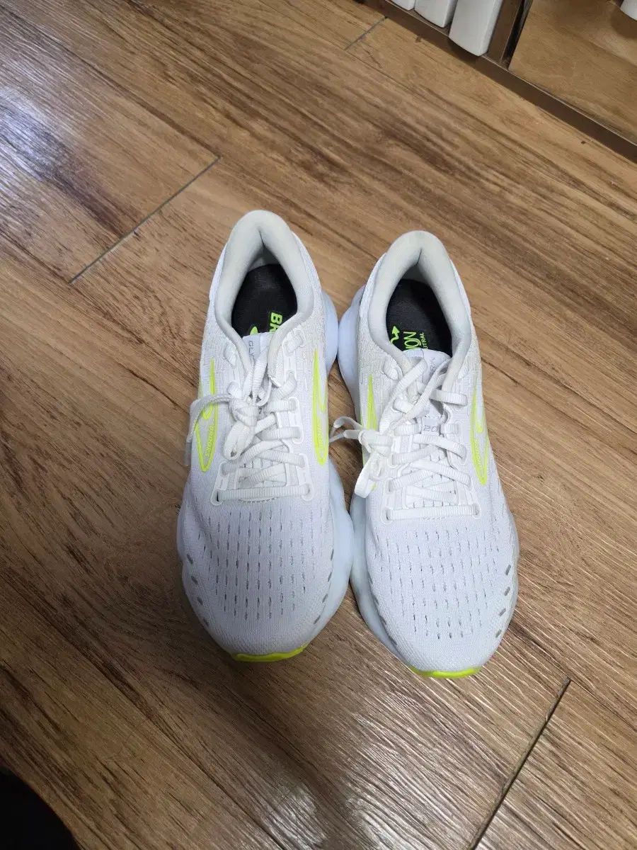 ブルックス グリセリン20 ランニングシューズ 250 cm ♥