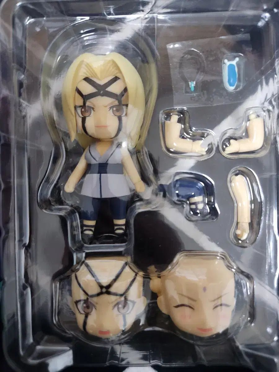 NARUTO -ナルト- ねんどろいど 綱手 フィギュア 出品 - メルカリ