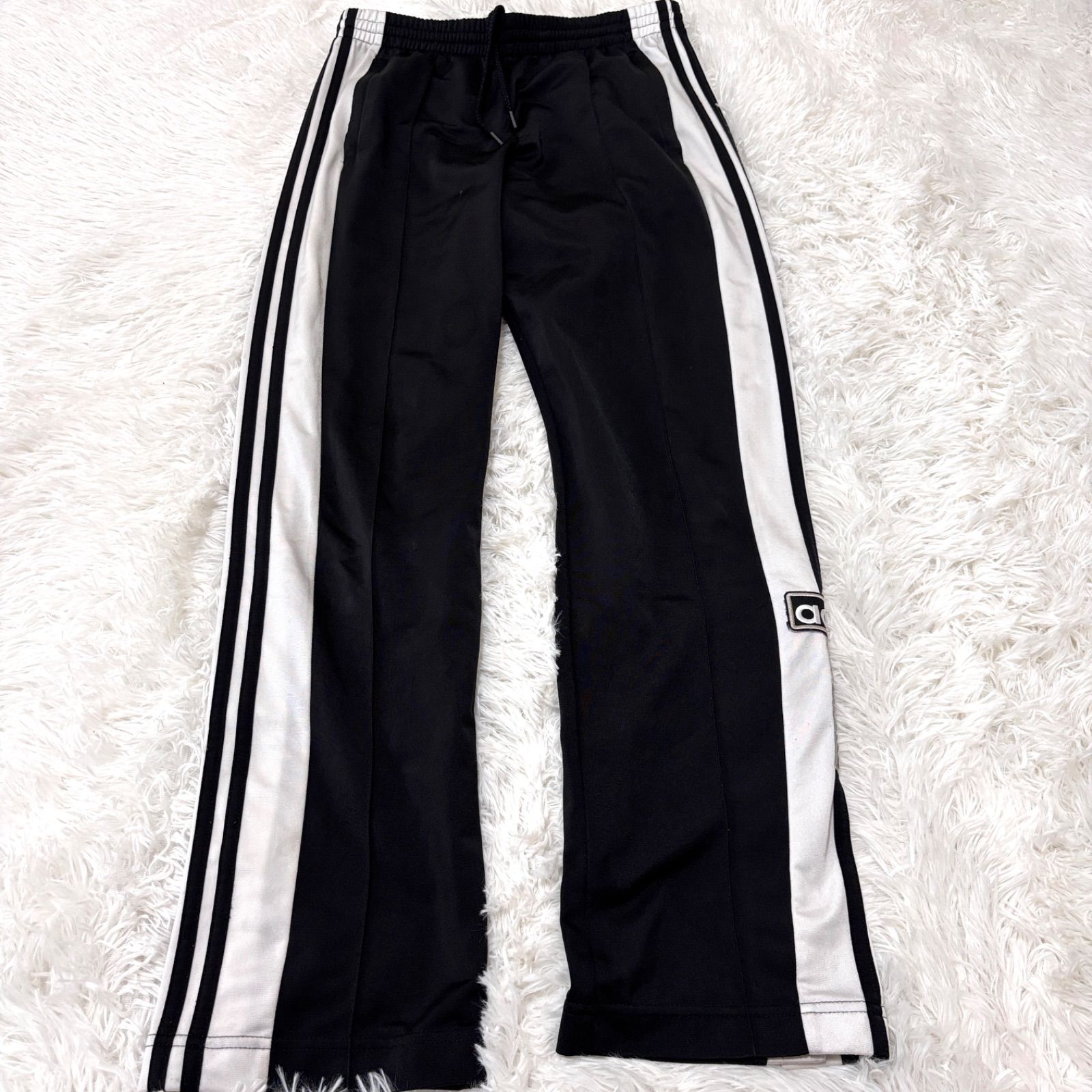 ブラックピンク着用 BLACKPINK着用 adibreak アディブレイク adidas