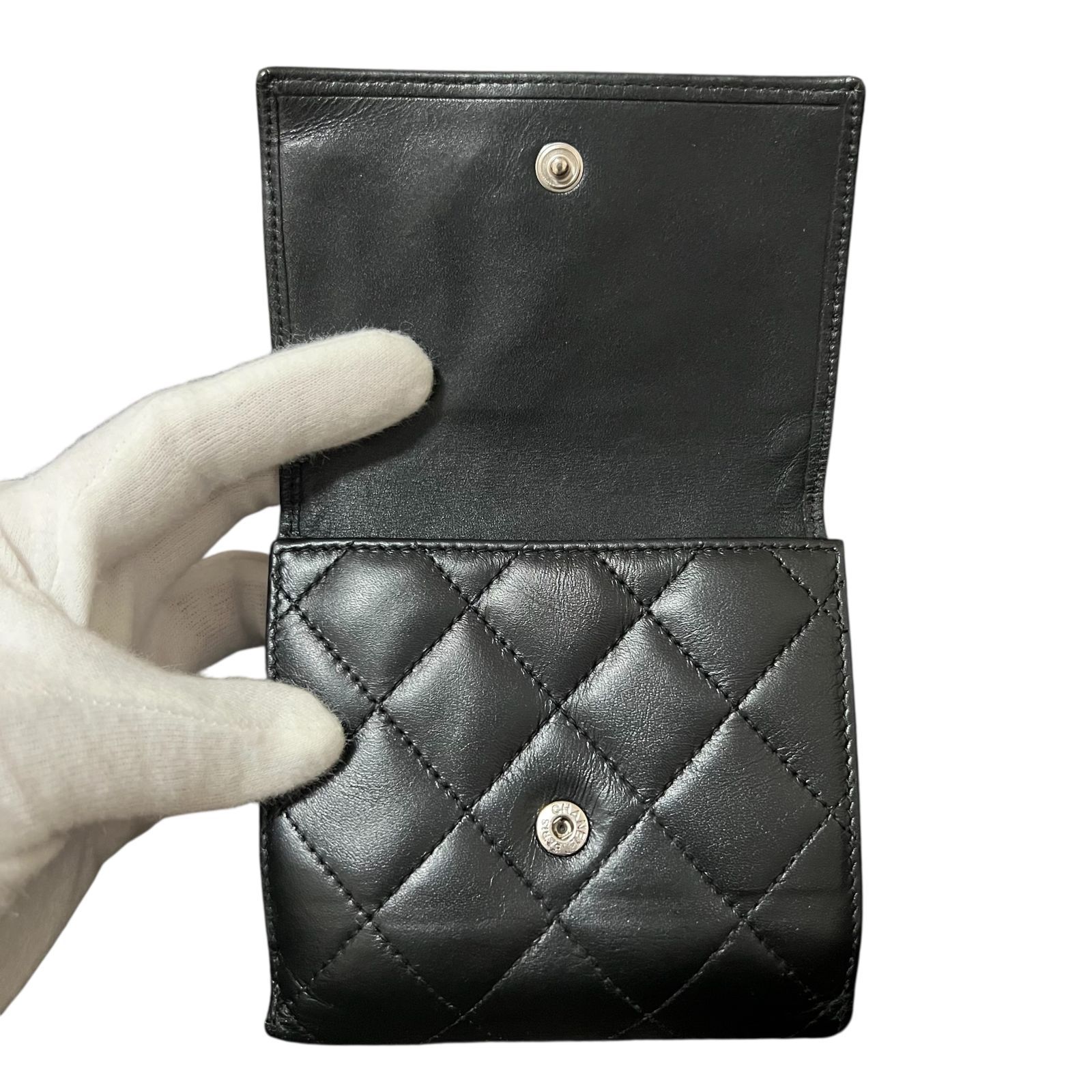 CHANEL シャネル カンボンライン マトラッセ Wホック 二つ折り財布