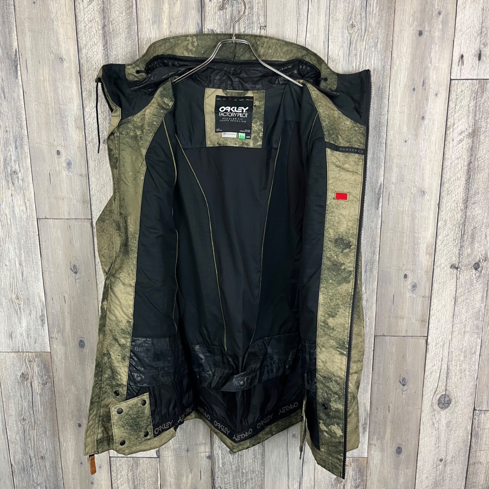 OAKLEY オークリー FACTORY PILOT BIOZONE 迷彩 CAMO カモフラ スノボ