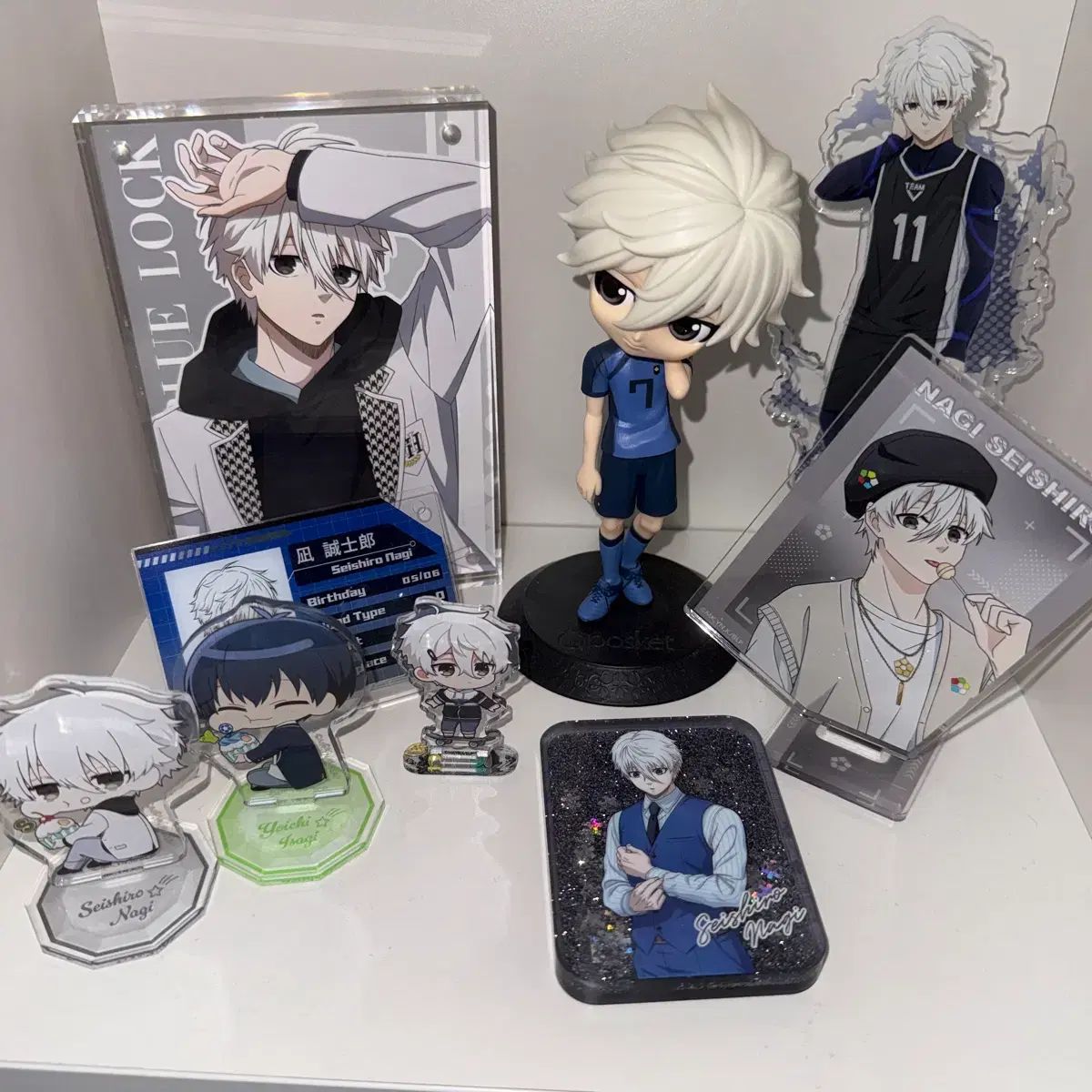 ブルーロック 凪 誠士郎 アークス アクリル フィギュア はがき 等 まとめ グッズ