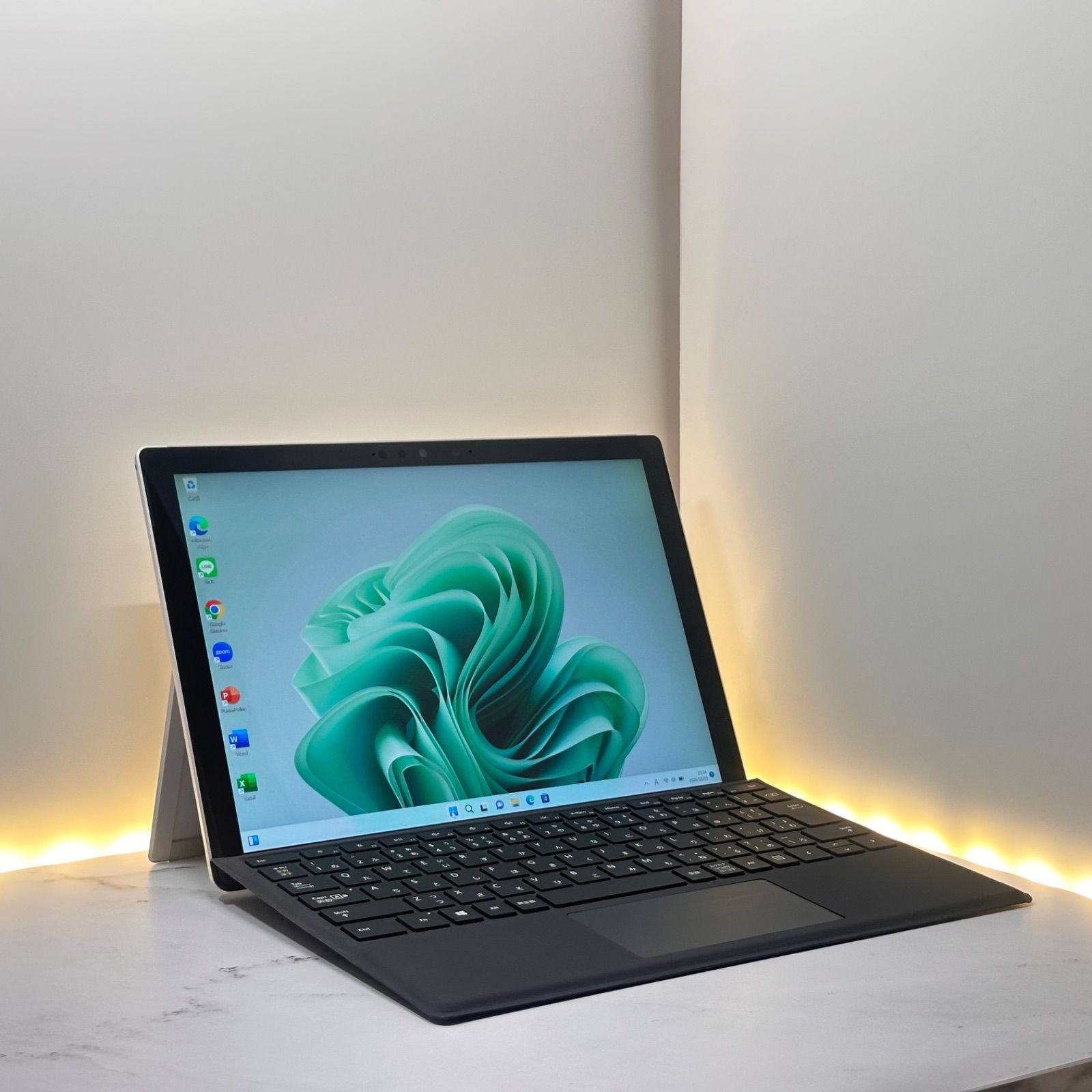 バッテリー◎】Surface Pro 7 Core i5 8/128 - メルカリ