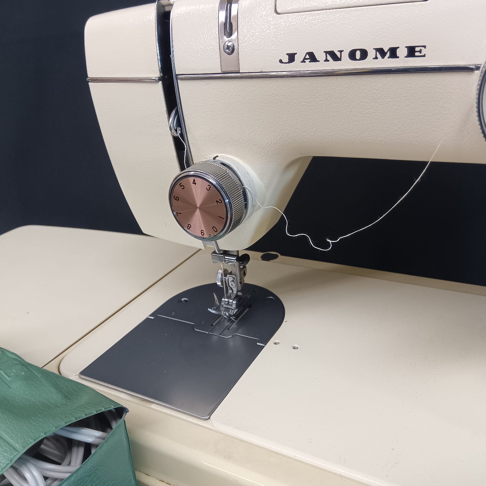 JANOME ジャノメ 蛇の目 トピアA 802型 日本製 ミシン 昭和レトロ