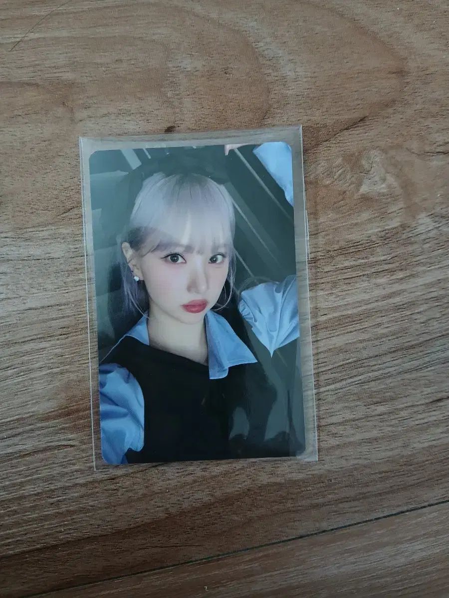 VIVIZ（ビビジ） GFRIEND（ジーフレンド） 10周年 コンサート 大阪