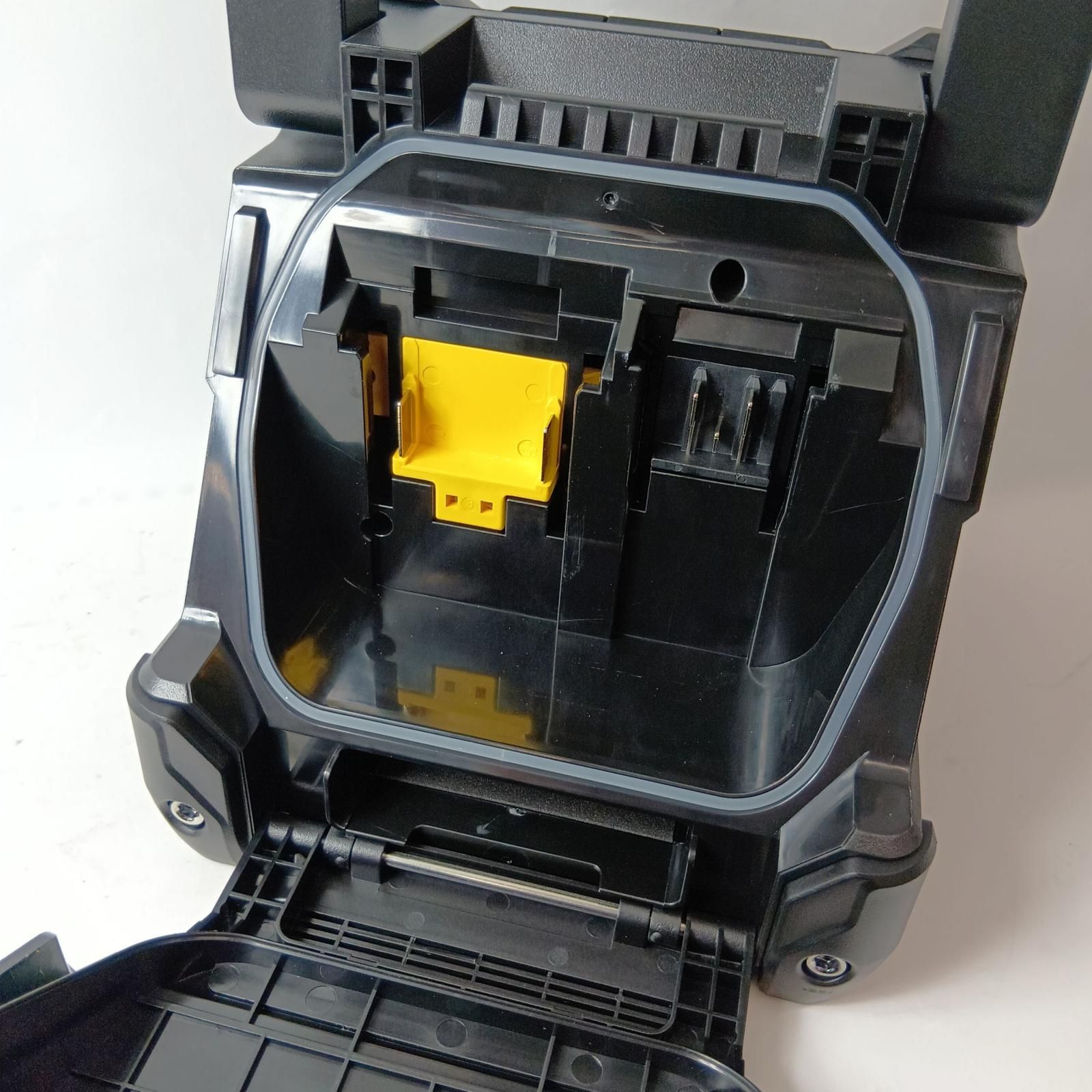  MAKITA マキタ バッテリー式スピーカー MR 200 ブラック ACアダプター付 その他 電動工具 エア工具