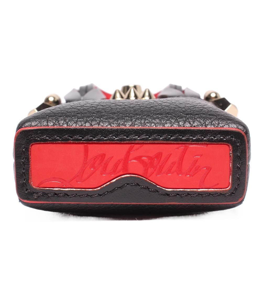 美品 クリスチャンルブタン ネックレスチャーム AirPodケース