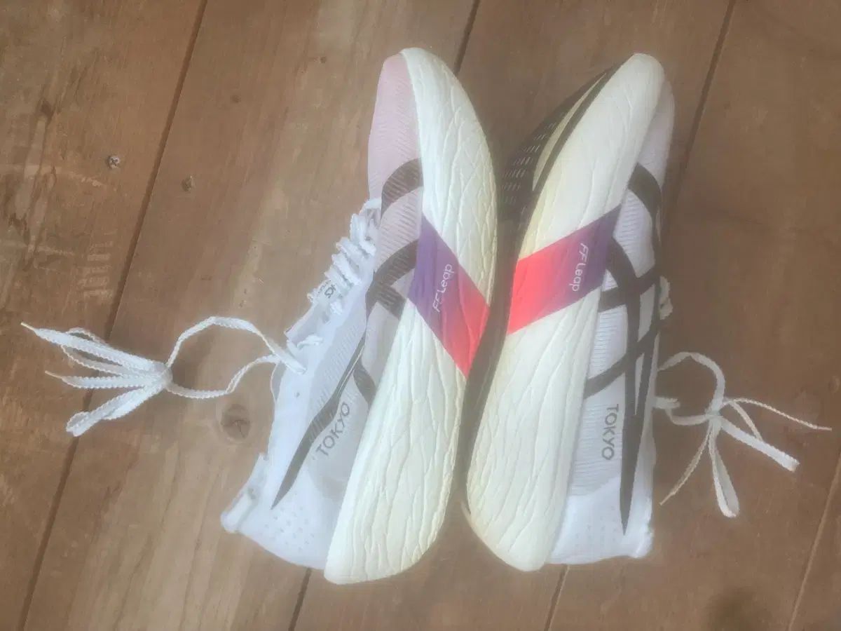 ランニングシューズ